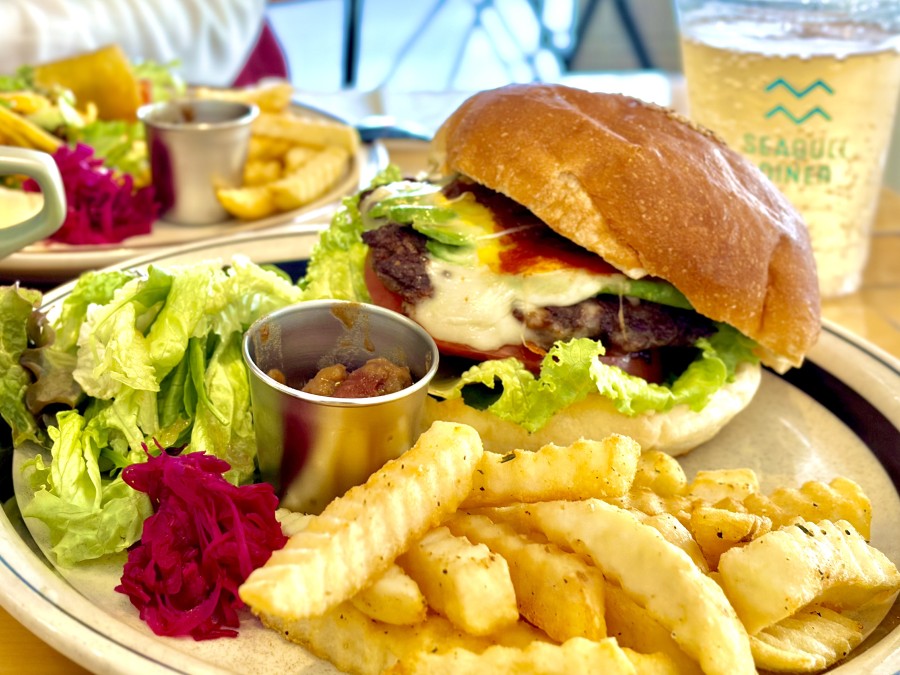 【堺】ハンバーガー好き必見!西海岸風のカフェでボリューム満点バーガー「SEAGULL DINER(シーガルダイナー)」