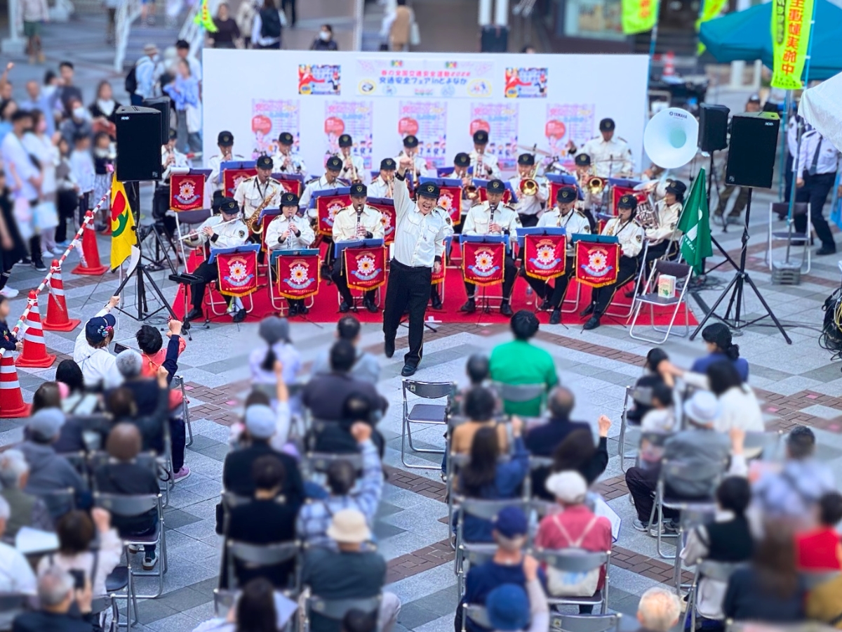 毎年楽しみにしている、豊中市消防音楽隊の演奏！会場が一体になって盛り上がる時間に、親子で大興奮でした。