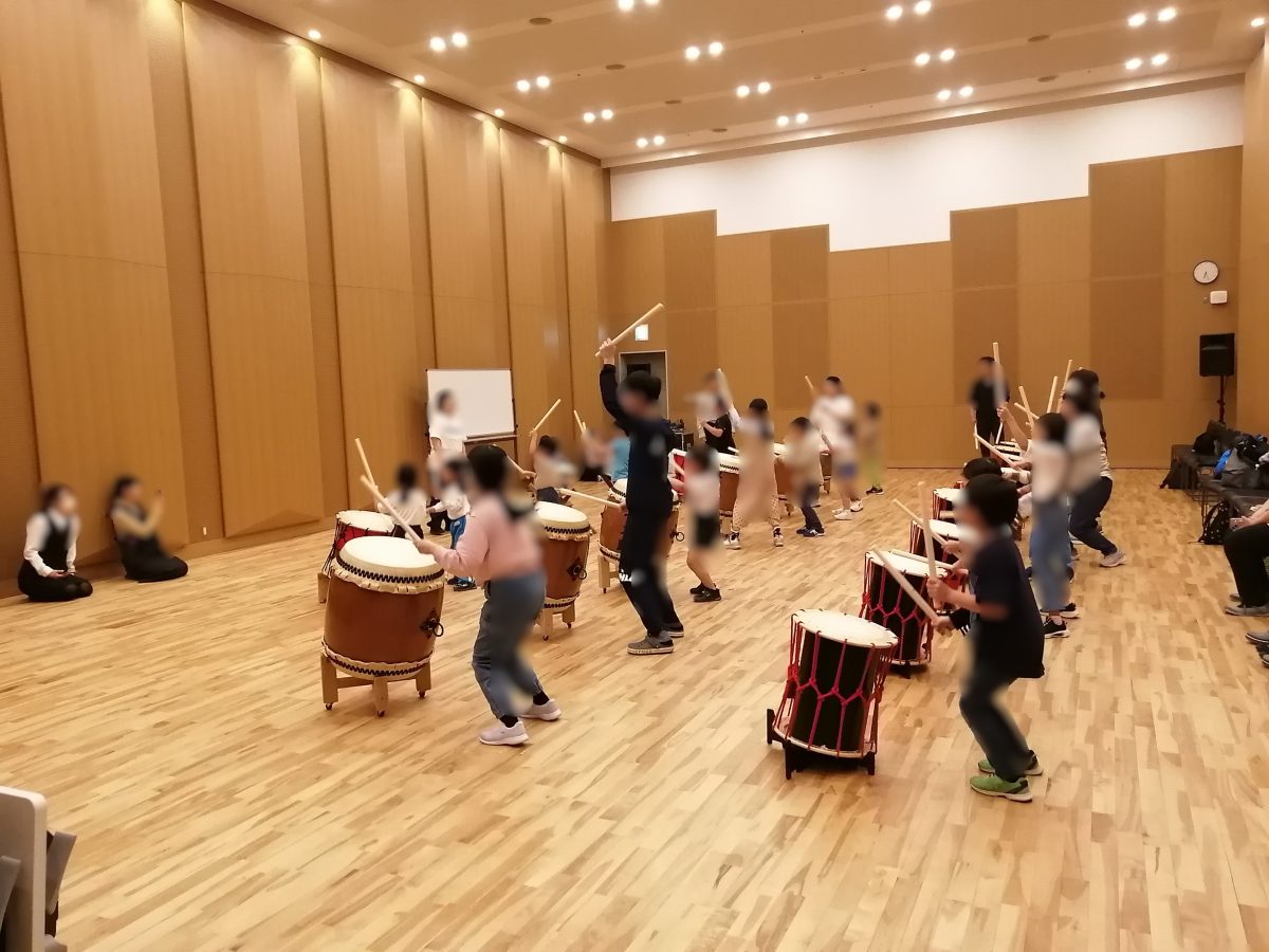【堺東】フェニーチェ堺でワークショップや定期稽古を行う「堺太鼓」とは?発表会は6月19日(金)に開催