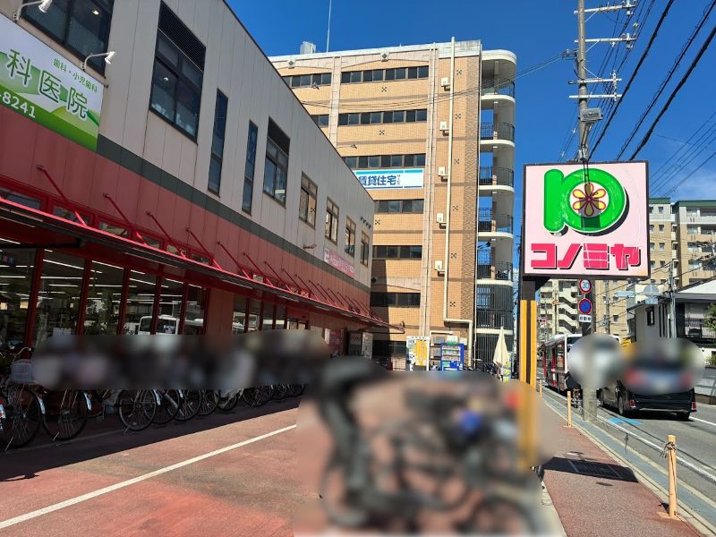 おおっ、なんか奥にありそうな雰囲気！