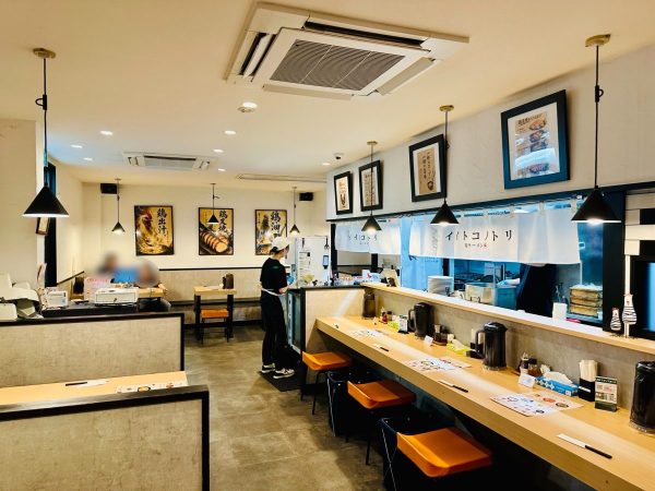 店舗内