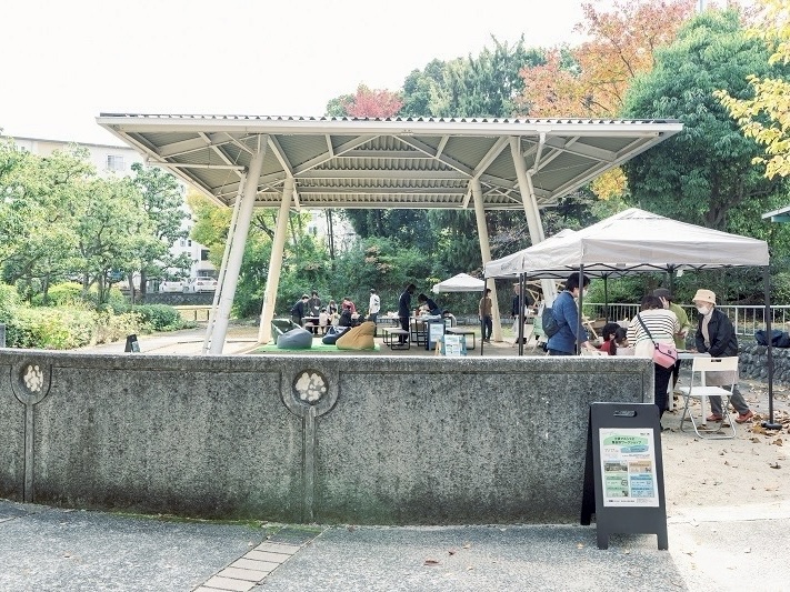 憩いの旧土俵広場
