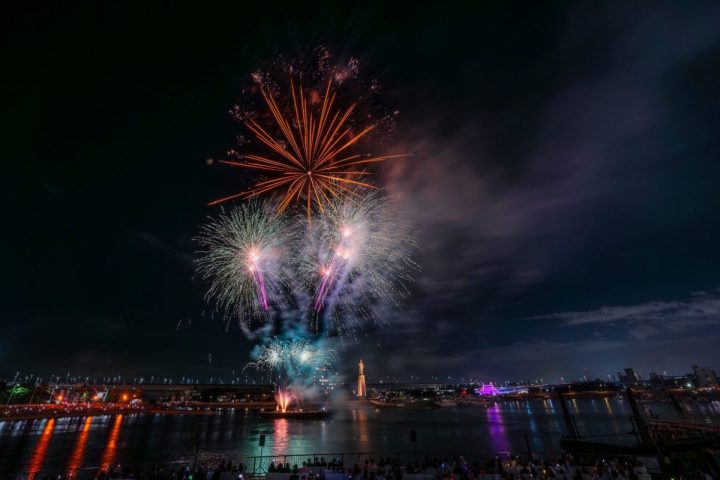 【堺】SBI舞花火や魚セリも！7月31日（金）は大浜公園の「堺大魚夜市」へ行こう