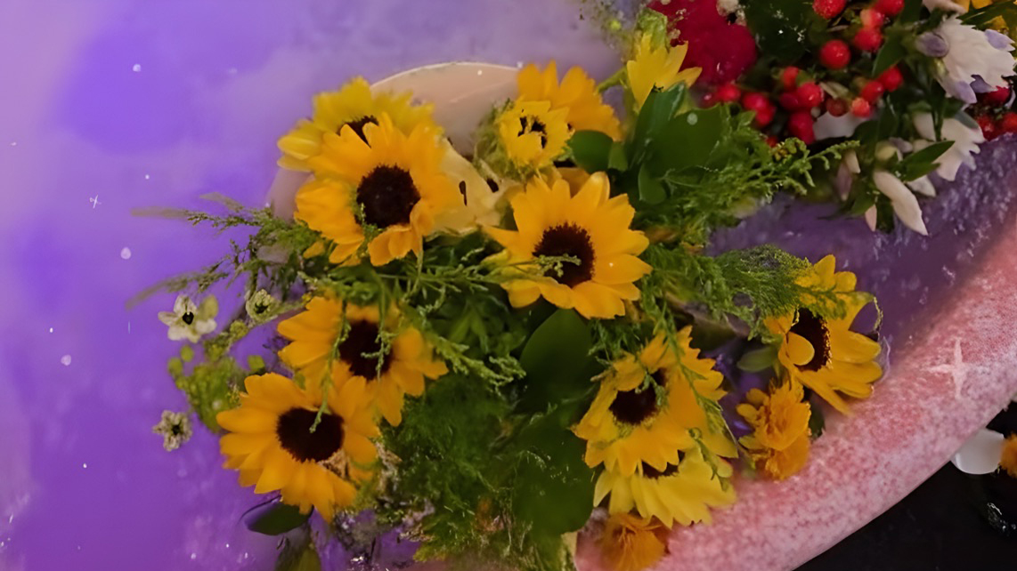【流山市】お風呂がお花畑に?!スパメッツァおおたかで8/7(金)「花湯」開催!