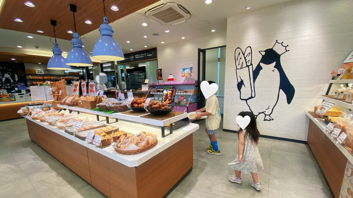 【柏市】家族みんなの「好き」が見つかる♡焼きたてパンで楽しむ幸せランチ「ペンギンベーカリー柏の葉キャンパス店」
