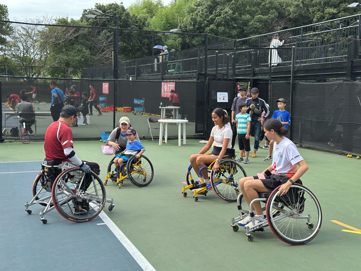 車いすテニス等のパラスポーツ体験も