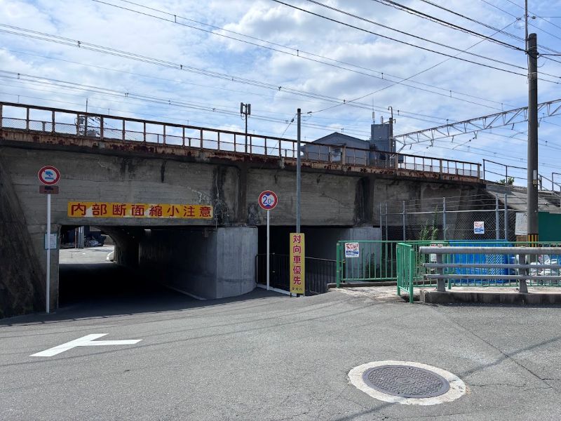 こっちから見るとこんな感じ