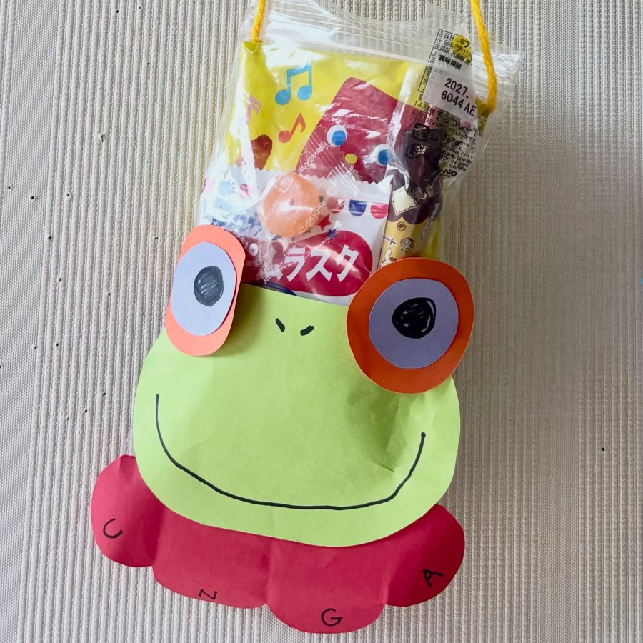 運河かえるおやつバッグ(お菓子付き)